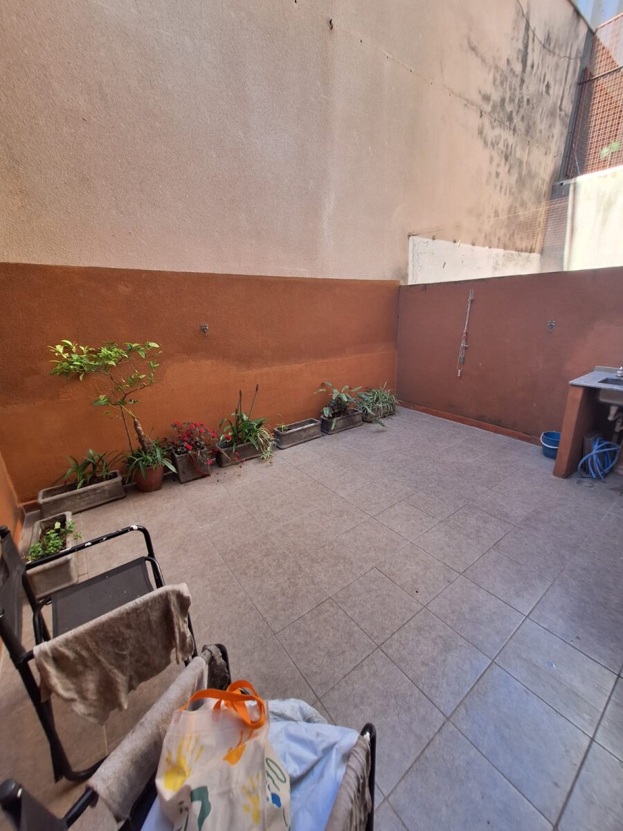 MONOAMBIENTE + PATIO — foto 10