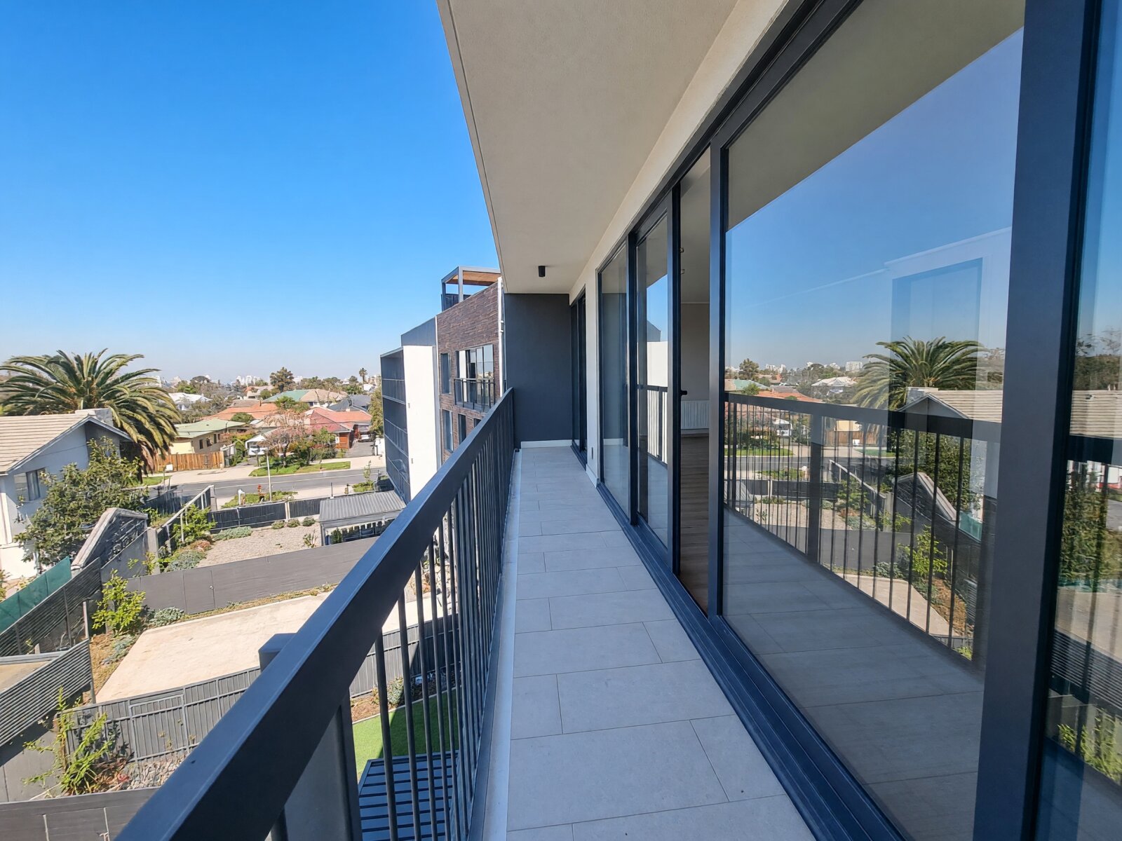 Dúplex nuevo 4D/3B con azotea y vista cordillera