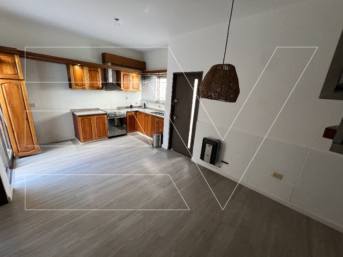 VENTA. ALTA CORDOBA. APTO CREDITO. CASA 3 DORM 210 M2 CUBIERTOS — foto 11