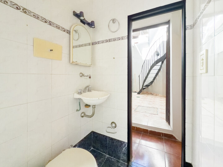 Departamentos de pasillo - Rosario - Venta