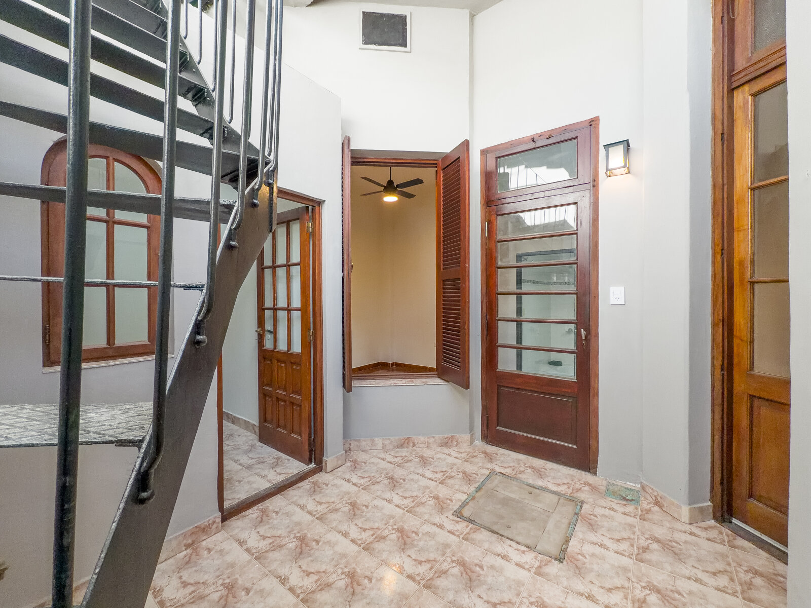 Departamento de pasillo - Barrio Martin