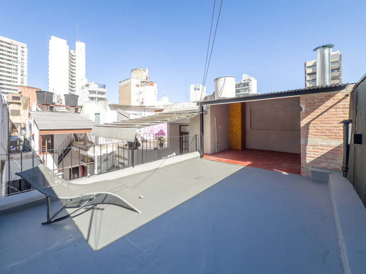 Departamentos de pasillo - Rosario - Venta