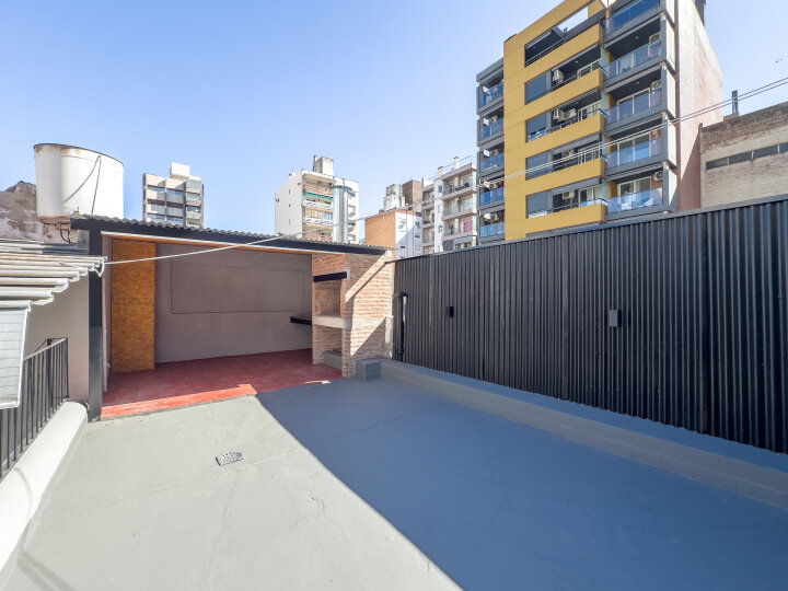 Departamentos de pasillo - Rosario - Venta