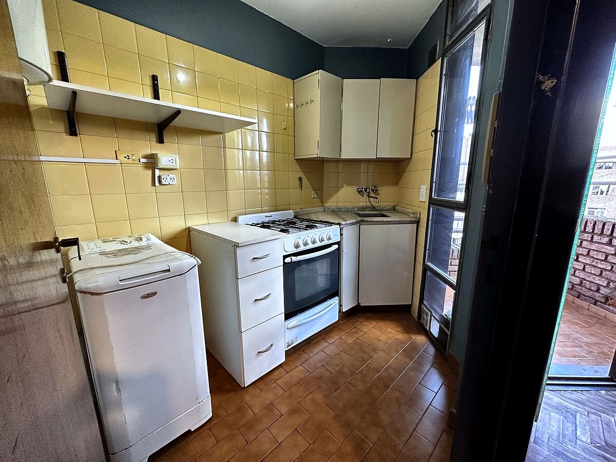Departamento 1 dorm en alquiler con balcón al frente, piso 14, Nueva Córdoba — foto 4