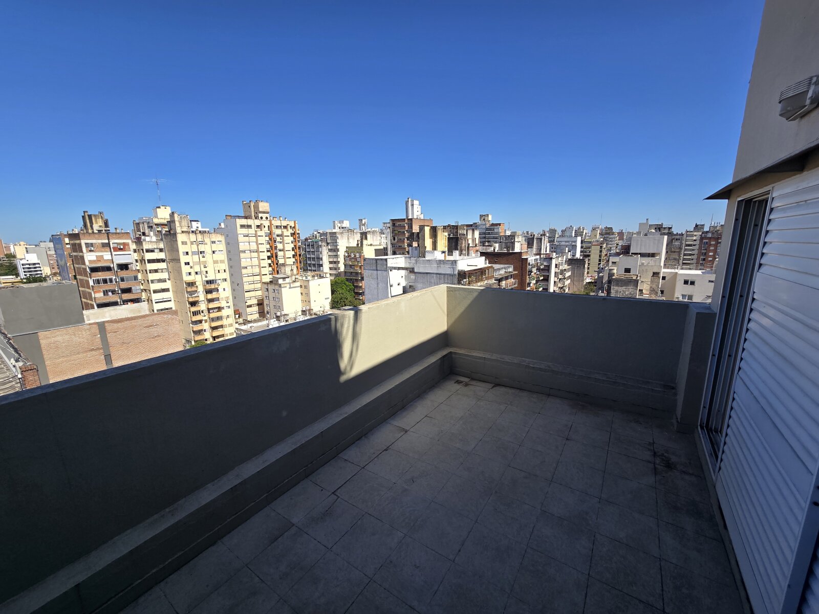 VENTA EXCELENTE DUPLEX MONTEVIDEO 600 — foto 3