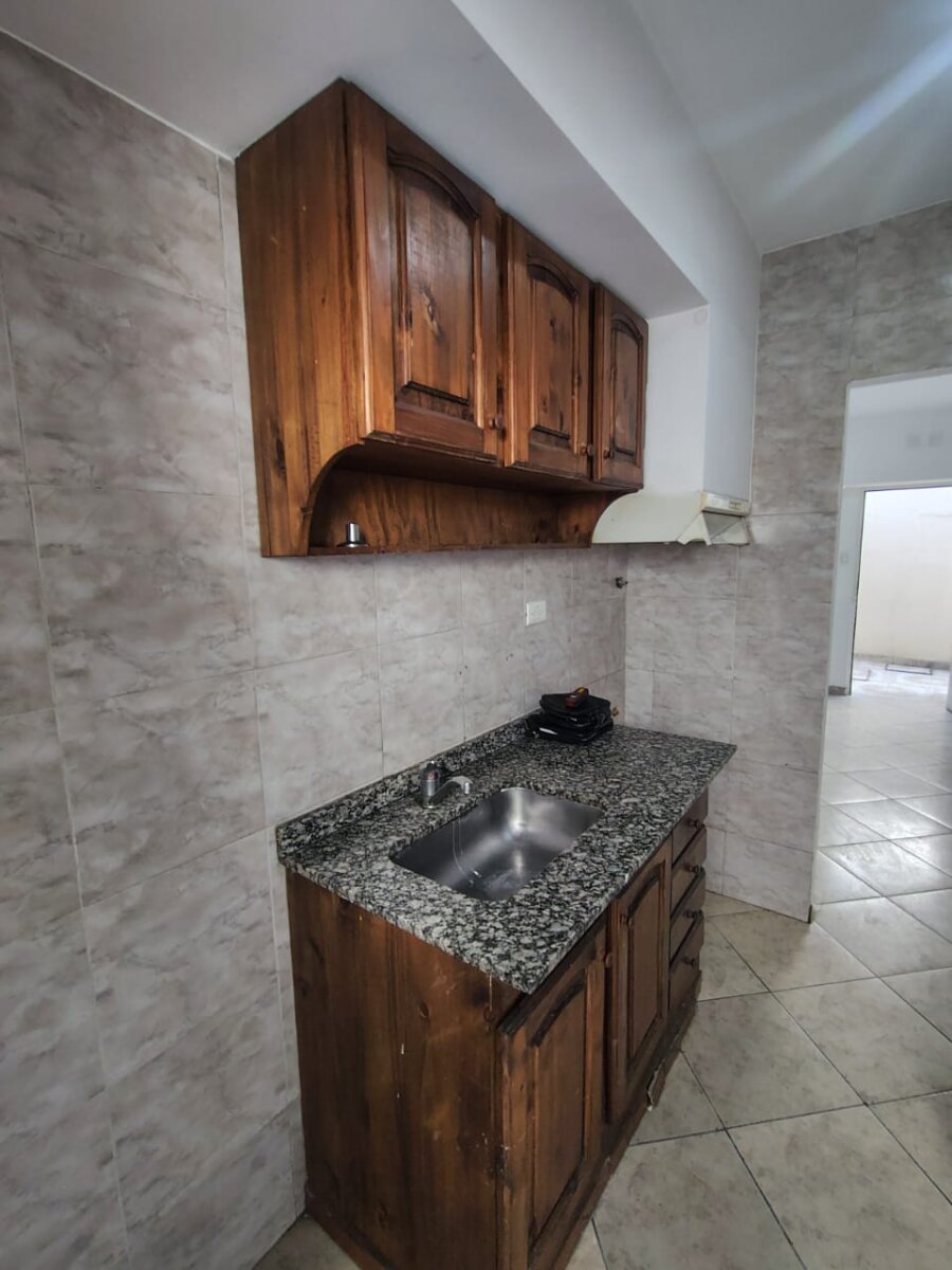 Alquiler PH 3 ambientes con patio en Morón Sur — foto 3