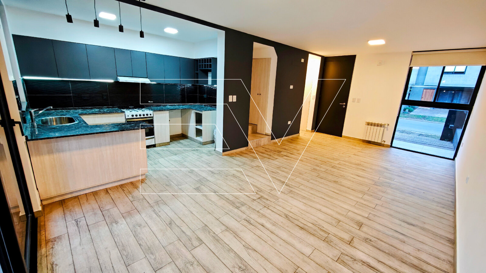 ALQUILER. COLINAS DE MANANTIALES. DUPLEX 3 DORM 3 BAÑOS PATIO GALERIA CON ASADOR - 8