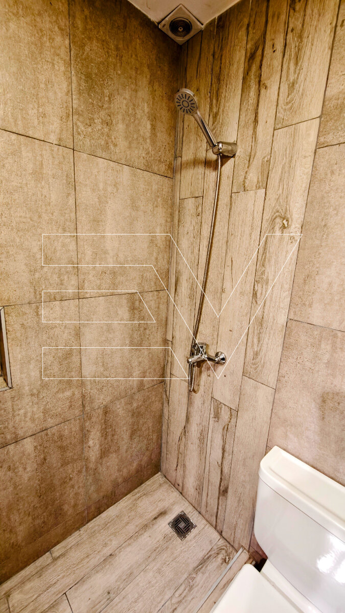 ALQUILER. COLINAS DE MANANTIALES. DUPLEX 3 DORM 3 BAÑOS PATIO GALERIA CON ASADOR - 35