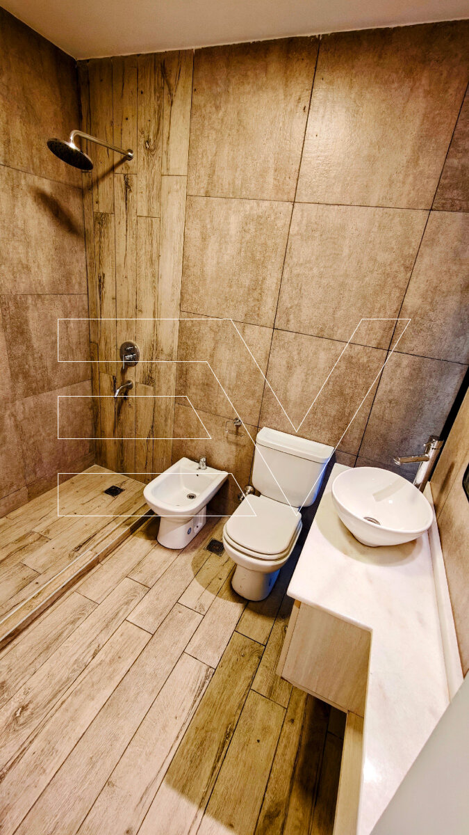 ALQUILER. COLINAS DE MANANTIALES. DUPLEX 3 DORM 3 BAÑOS PATIO GALERIA CON ASADOR - 23