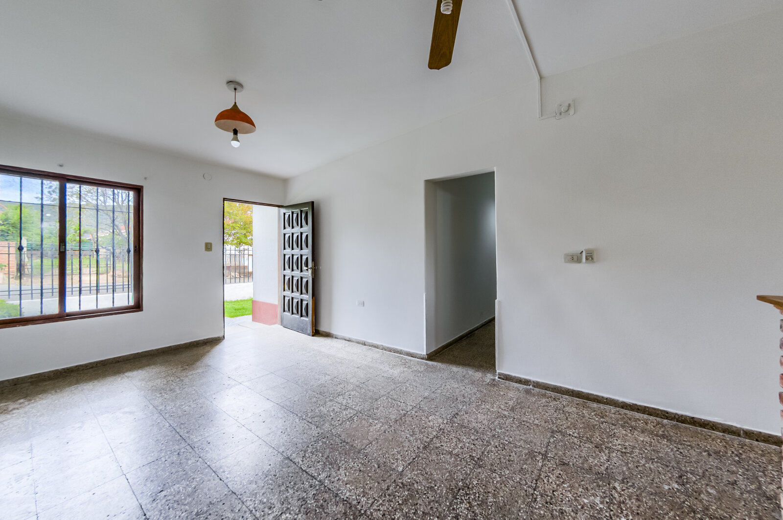 VENTA CASA en Villa Carlos Paz, 4 dormitorios, QUINCHO Y JARDÍN - Imagen 10