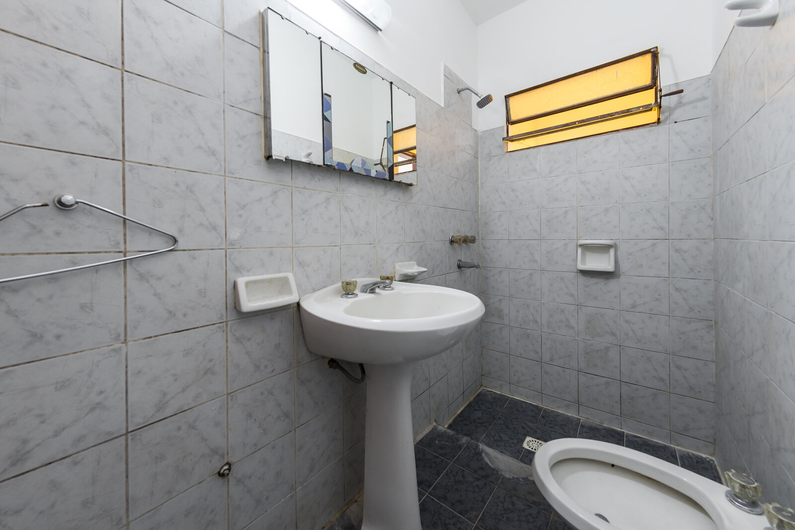 VENTA CASA en Villa Carlos Paz, 4 dormitorios, QUINCHO Y JARDÍN - Imagen 17
