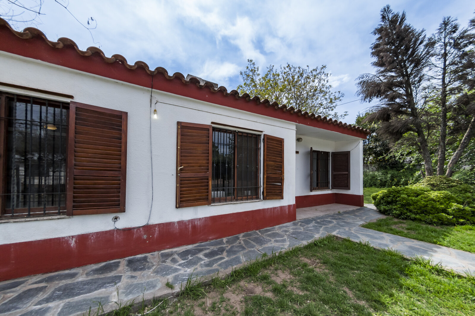 VENTA CASA en Villa Carlos Paz, 4 dormitorios, QUINCHO Y JARDÍN - Imagen 5