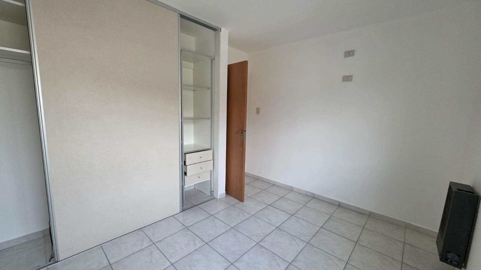 DEPARTAMENTO SEMINUEVO DE 2 DORMITORIOS EN ESQUEL — foto 8