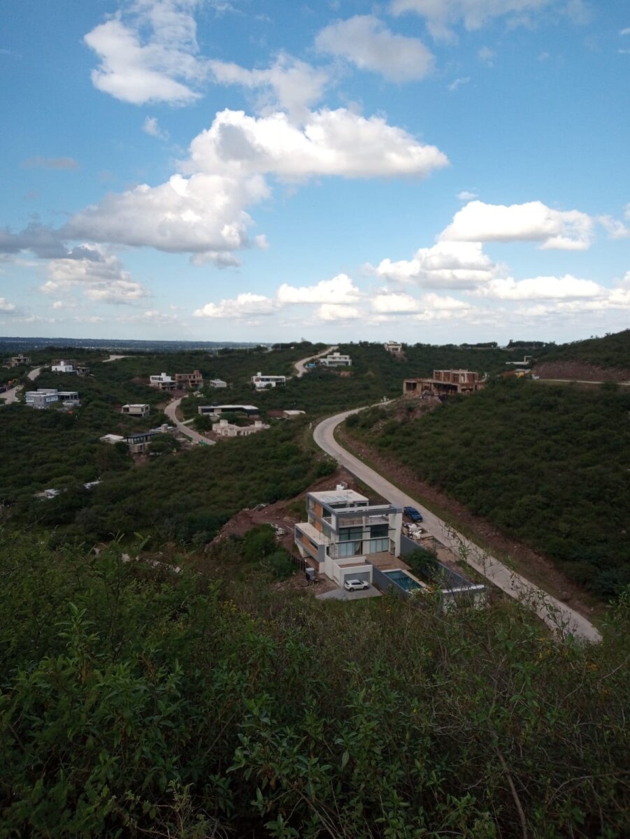 Vendo lote en B° La Deseada — foto 4