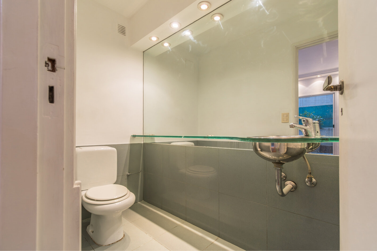 Piso de cuatro ambientes - Palermo Nuevo - Cochera y baulera — foto 11