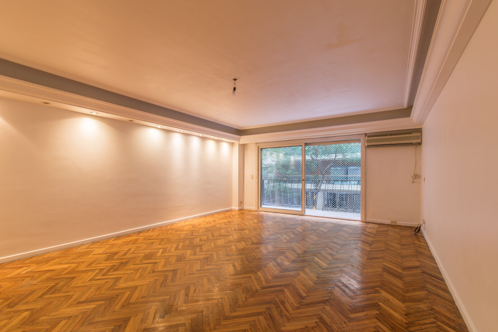 Piso de cuatro ambientes - Palermo Nuevo - Cochera y baulera — foto 2