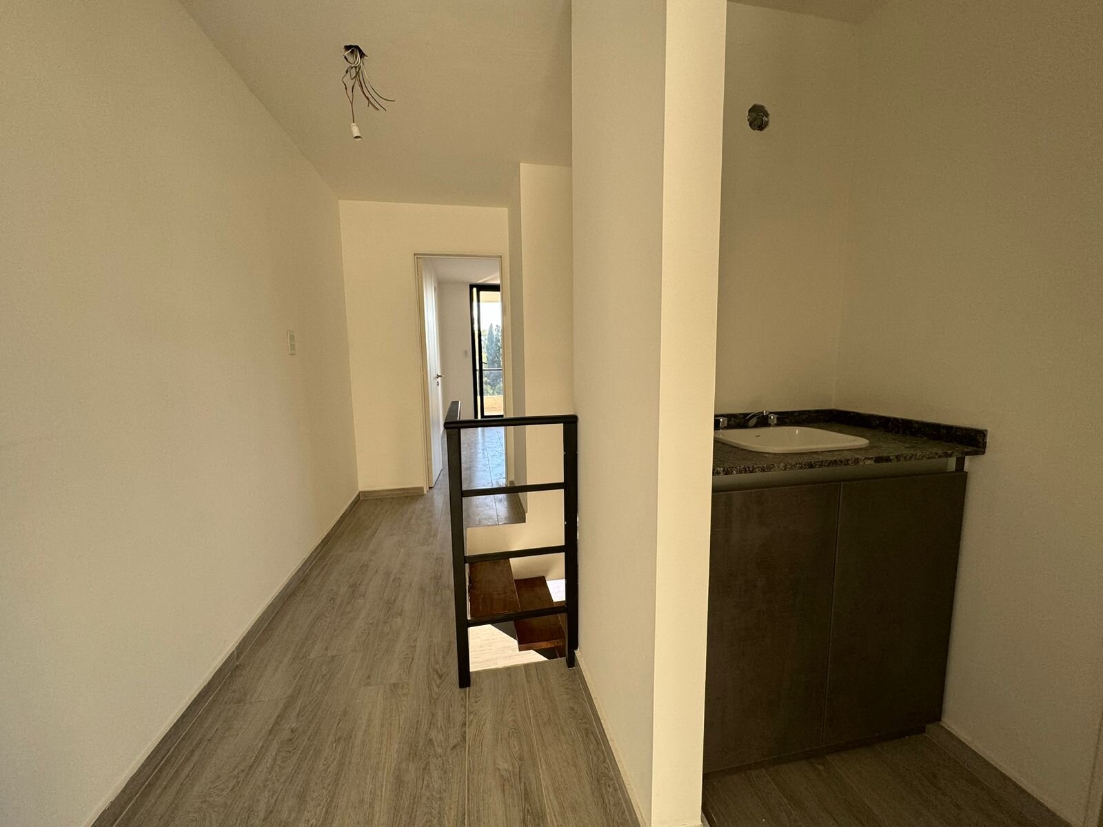 VENTA DUPLEX 2 DORMITORIOS BARRIO JARDÍN — foto 8