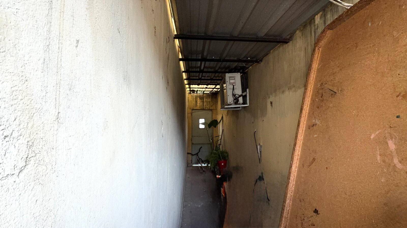 CASA CON PATIO EN ZONA SUR - 30