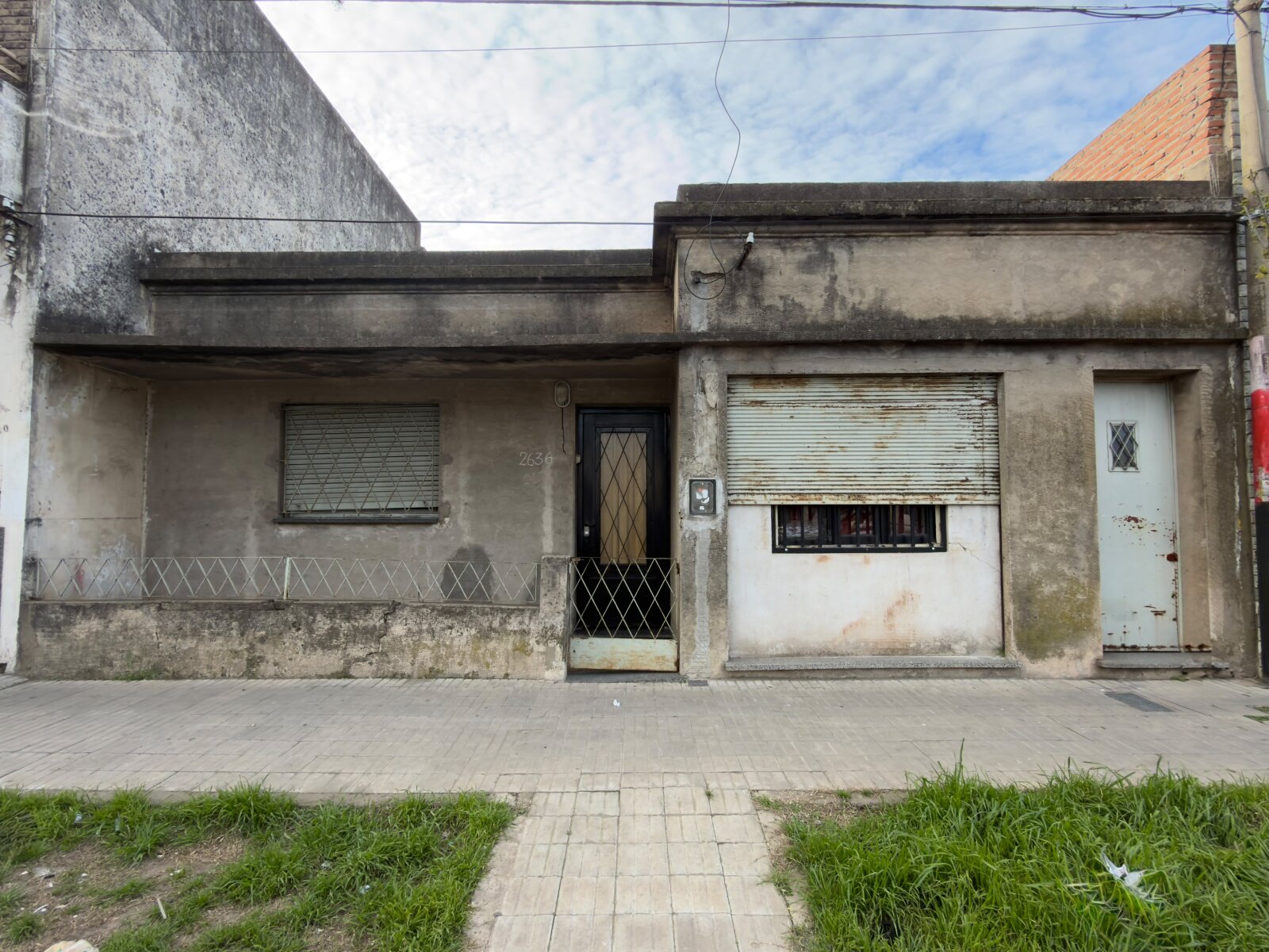 CASA CON PATIO EN ZONA SUR — foto 2