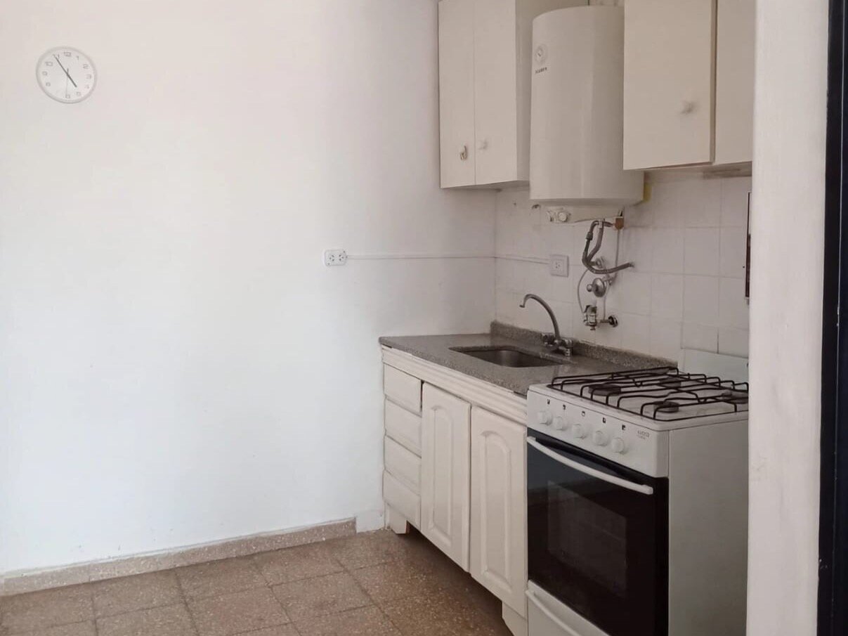 Departamento de un dormitorio en barrio Alberdi - Imagen 2