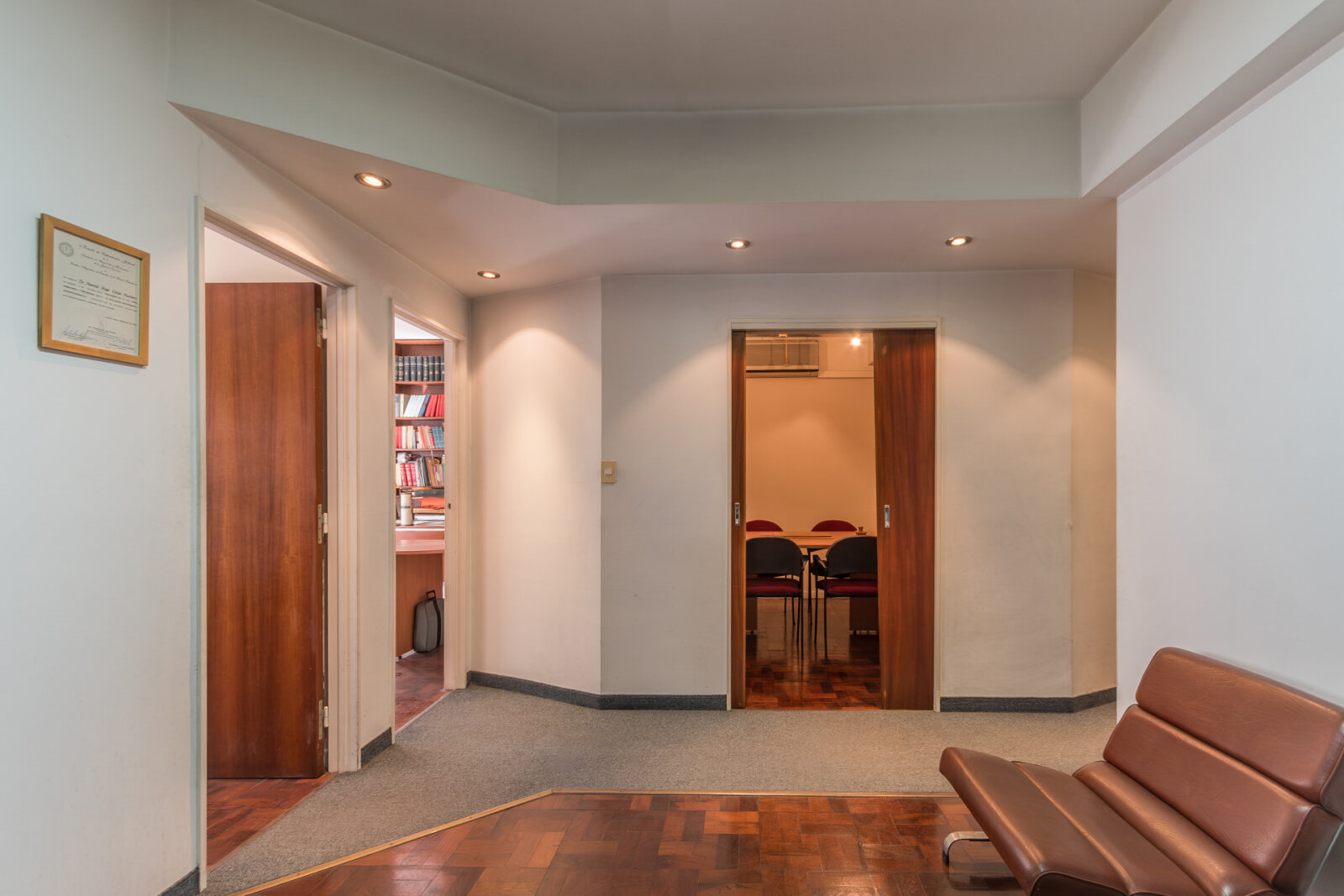 Venta de Oficina Comercial de 77 m² - San Nicolas - 10