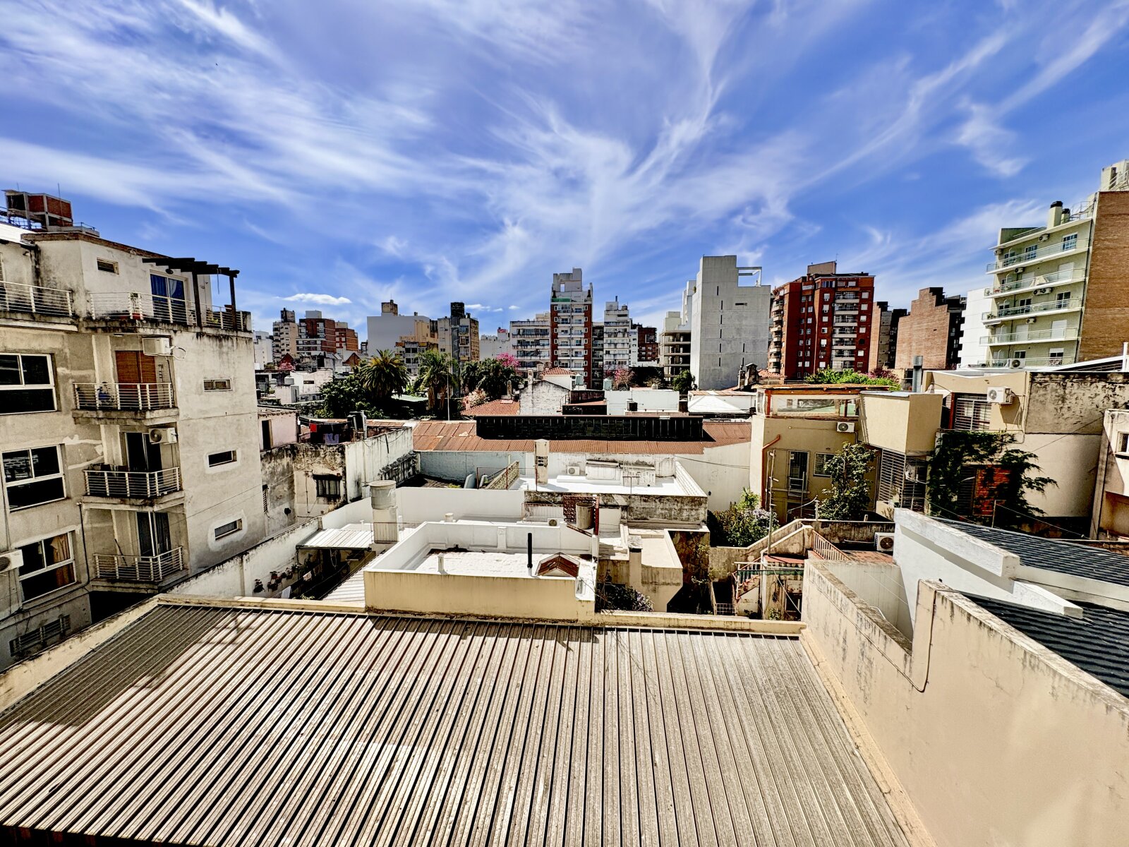 Departamento 3 dormitorios en alquiler. Montevideo 1700. Centro — foto 8