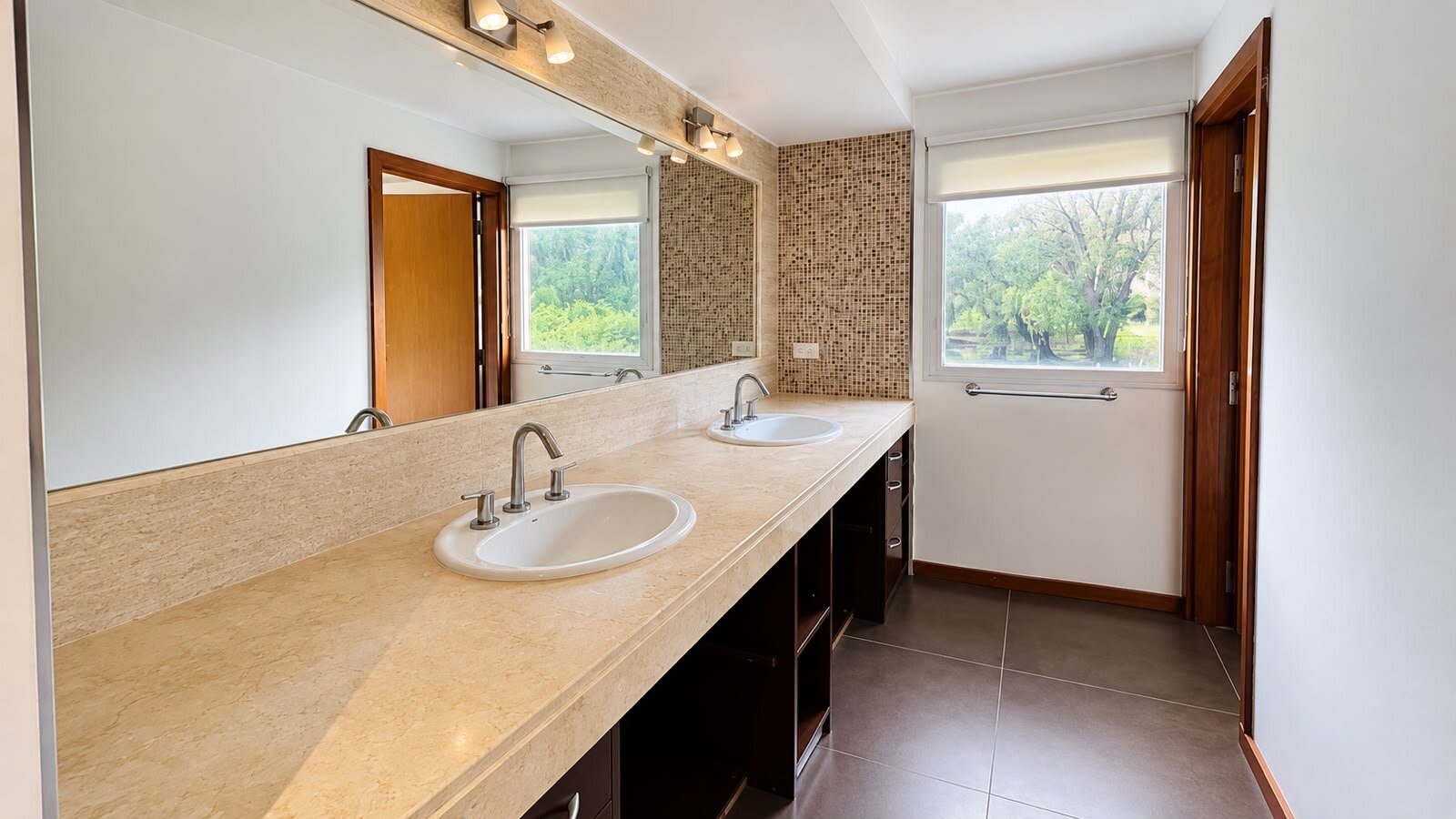 CASA 4 AMBIENTES CON PILETA - BARRIO RUMENCO — foto 12