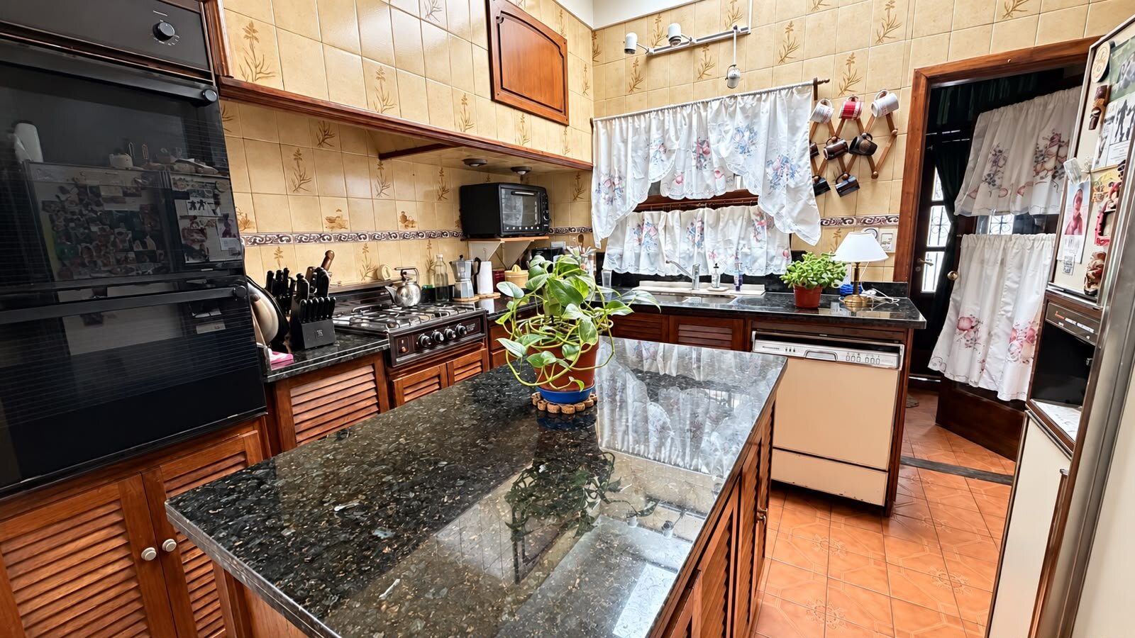 CASA 4 AMB SOBRE AVENIDA LIBERTAD - IDEAL DESARROLO — foto 12