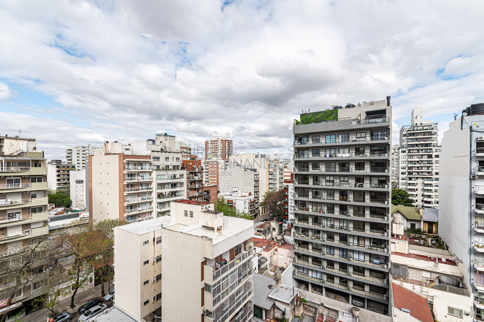 3 Ambientes con Balcón Terraza, Parrilla Propia, Cochera y Baulera | Piso Alto con Vista Abierta en Villa Urquiza - 23