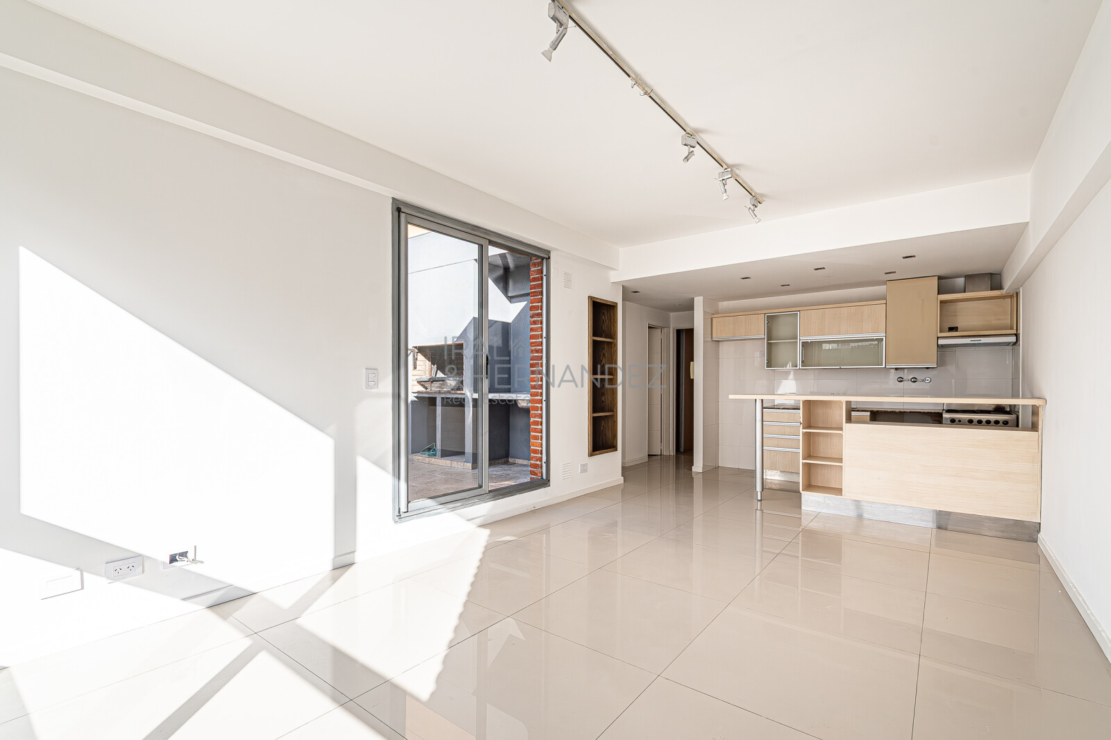 3 Ambientes con Balcón Terraza, Parrilla Propia, Cochera y Baulera | Piso Alto con Vista Abierta en Villa Urquiza — foto 8
