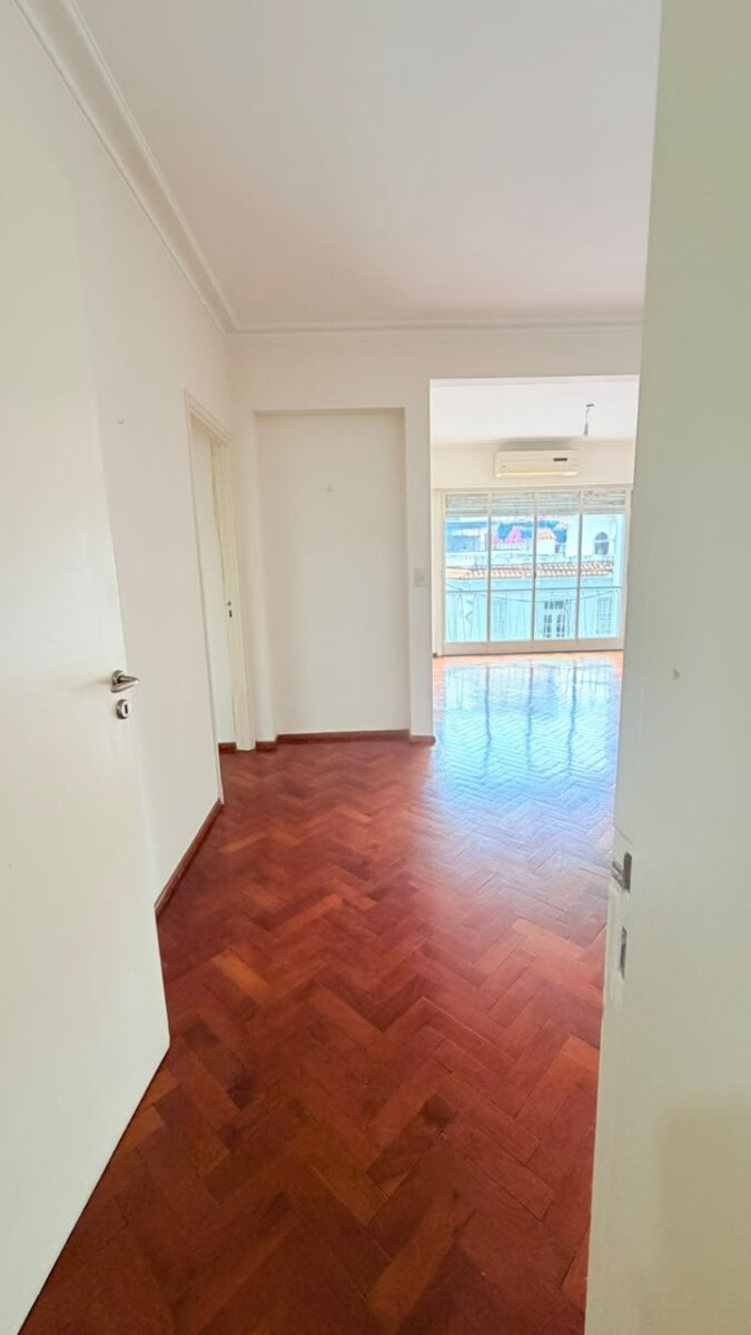 Alquiler departamento Presidente Roca 890 2 piso A