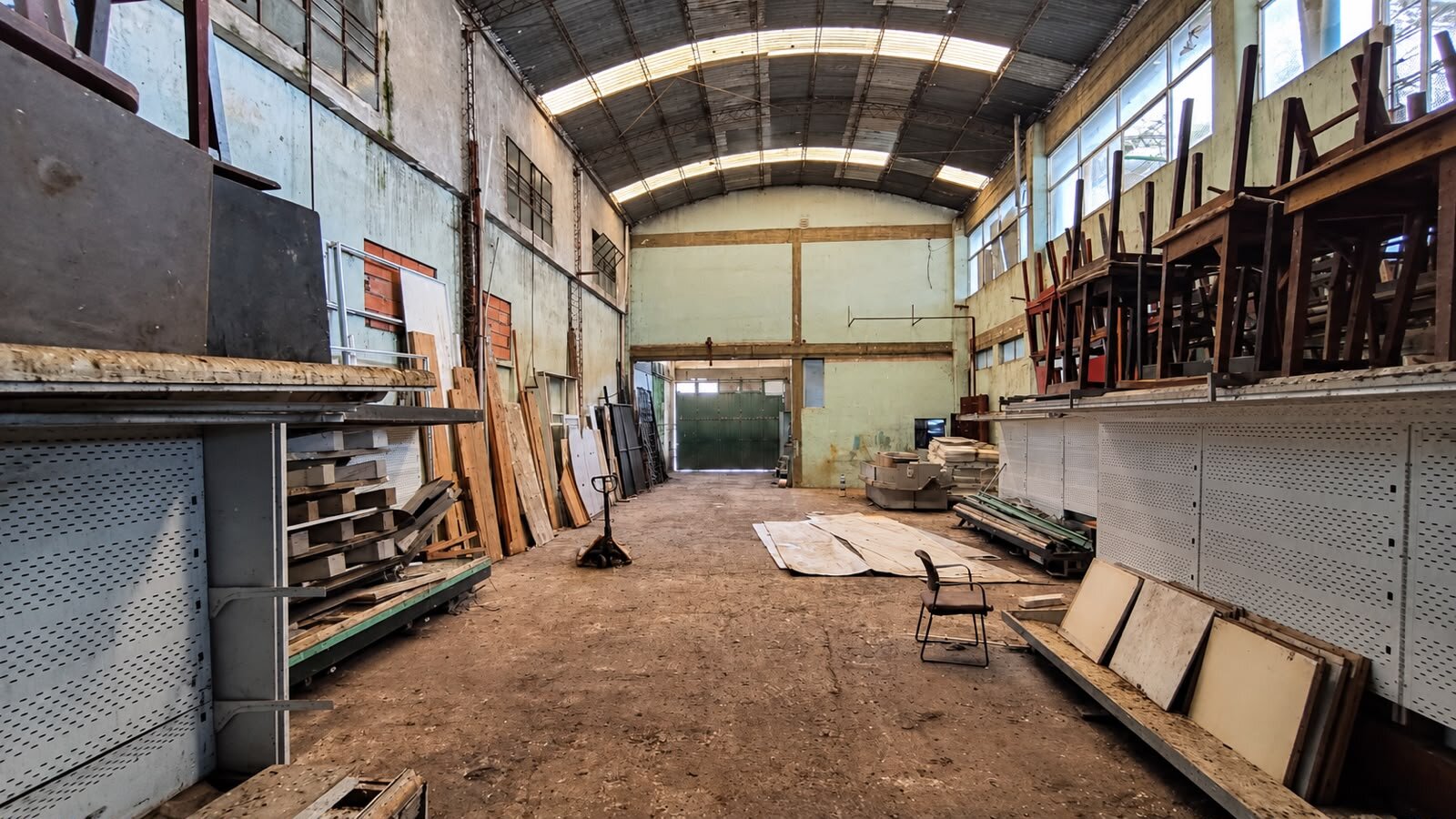 GALPON EN ALQUILER - ZONA INDUSTRIAL - 5