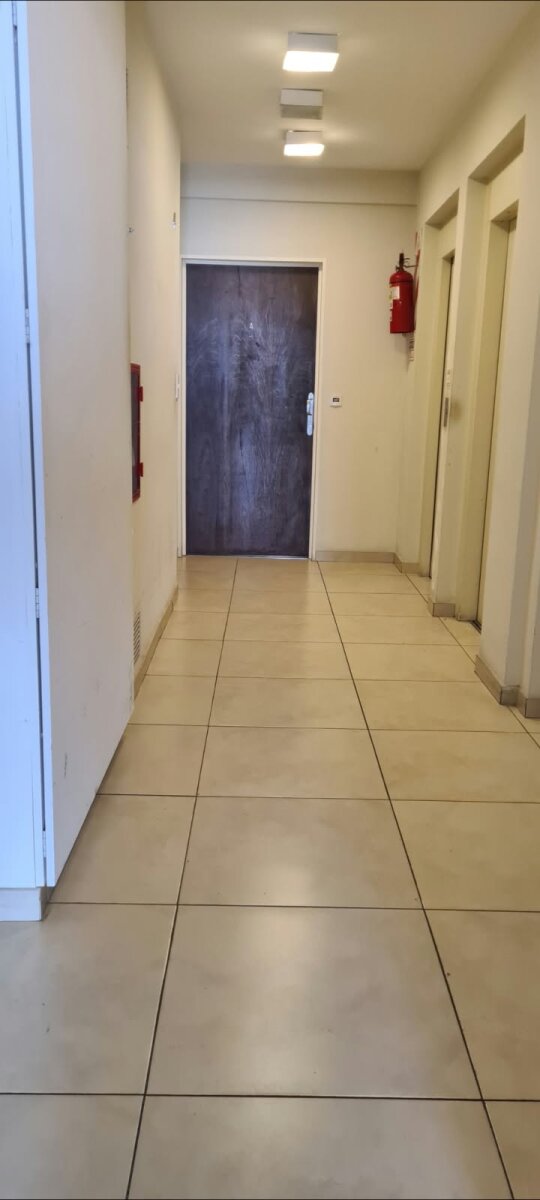 Alquiler Monoambiente balcón. Contrafrente. Apto profesional. Full Amenities. Baulera. — foto 8