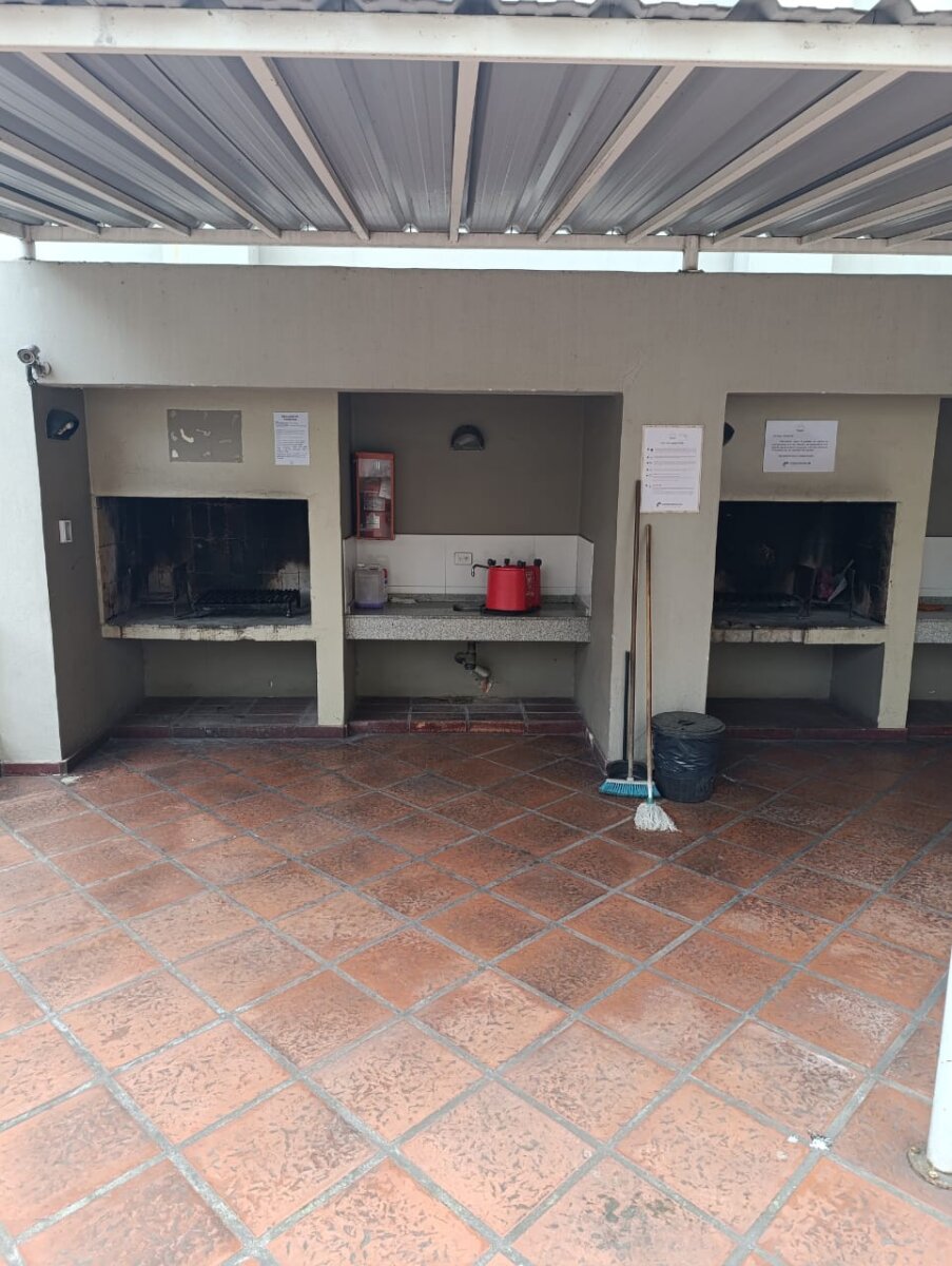 OPORTUNIDAD EN GRAL PAZ. DEPARTAMENTO + COCHERA - 18