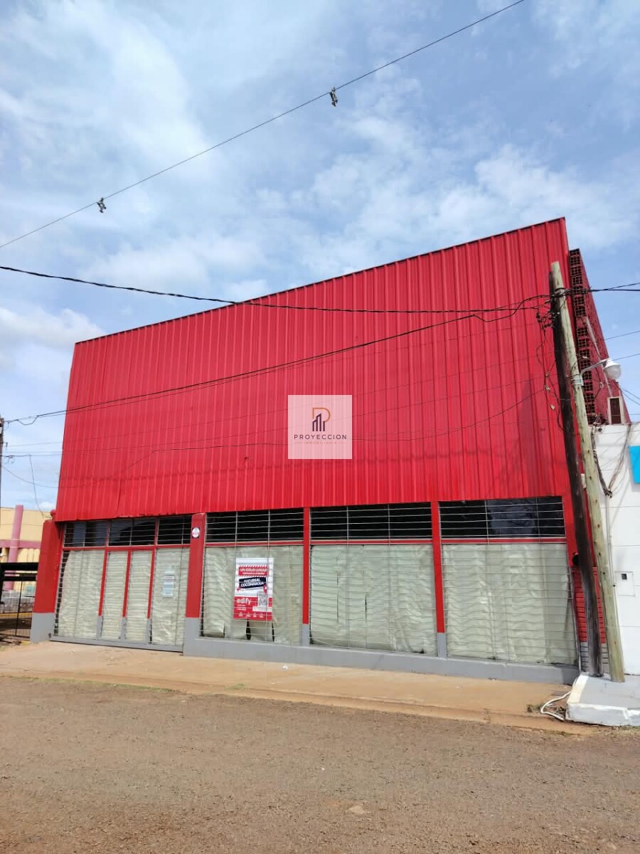 SE ALQUILA LOCAL COMERCIAL SOBRE AVENIDA PRINCIPAL EN POSADAS MISIONES — foto 2