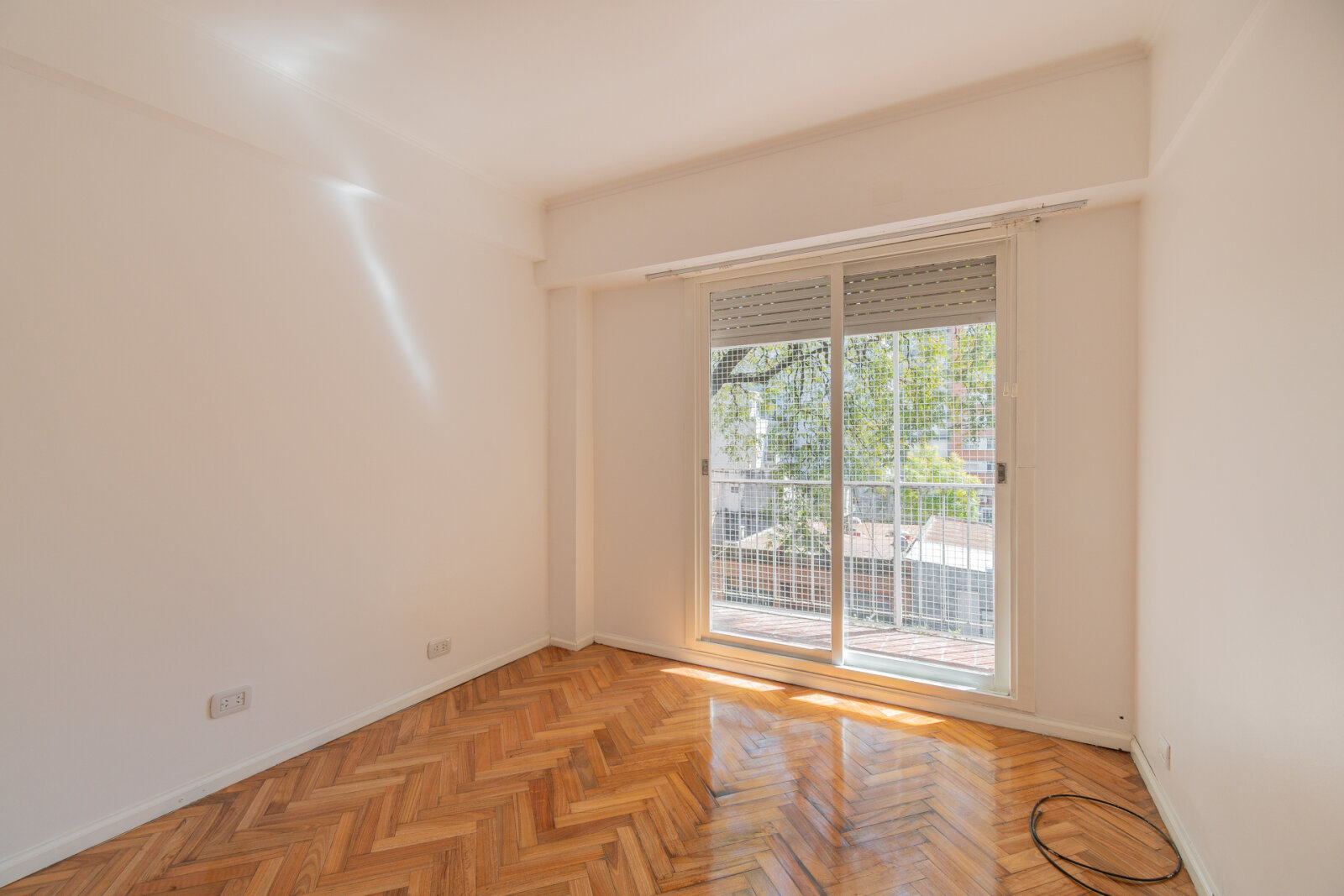 Semipiso - Cochera - Frente - Balcón - Belgrano — foto 12