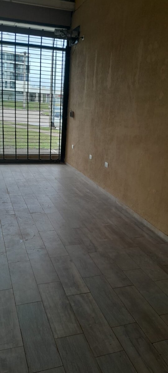 Alquilo Local en Barrio Procrear Liceo - 22