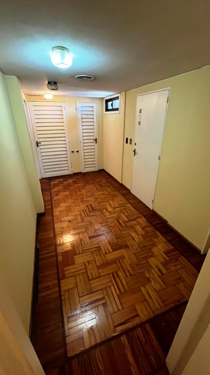 DEPARTAMENTO EXCLUSIVO DE 4 DORMITORIOS + 5 COCHERAS EN EL CENTRO DE ROSARIO — foto 4