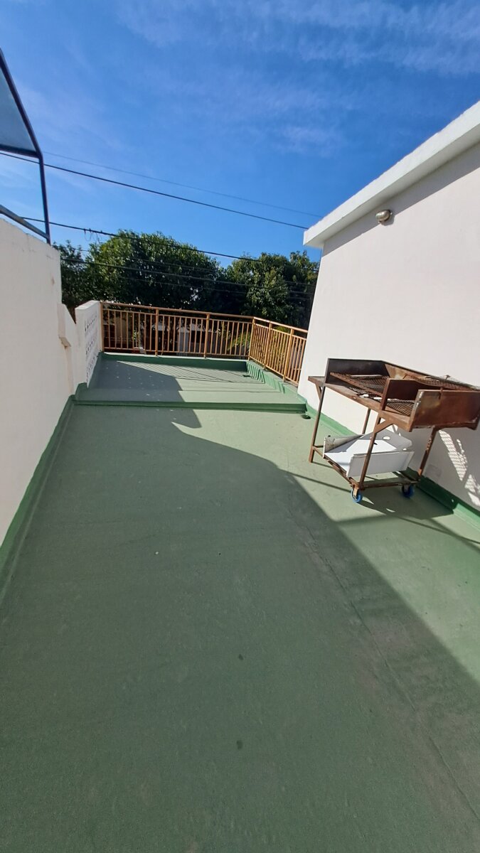 Casa 3 dormitorio - B° Centro America - Planta Alta - Imagen 10