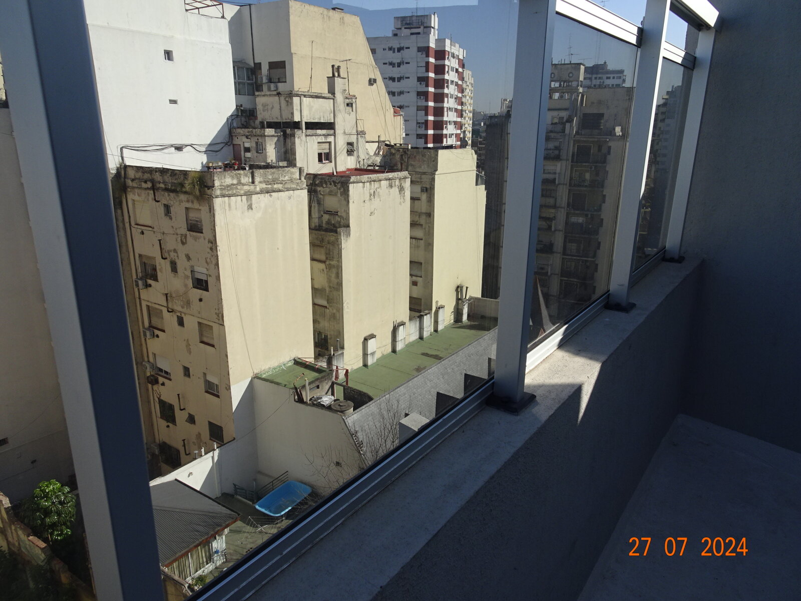 COQUETO MONOAMBIENTE DIVISIBLE AL FTE. CON BALCON — foto 14