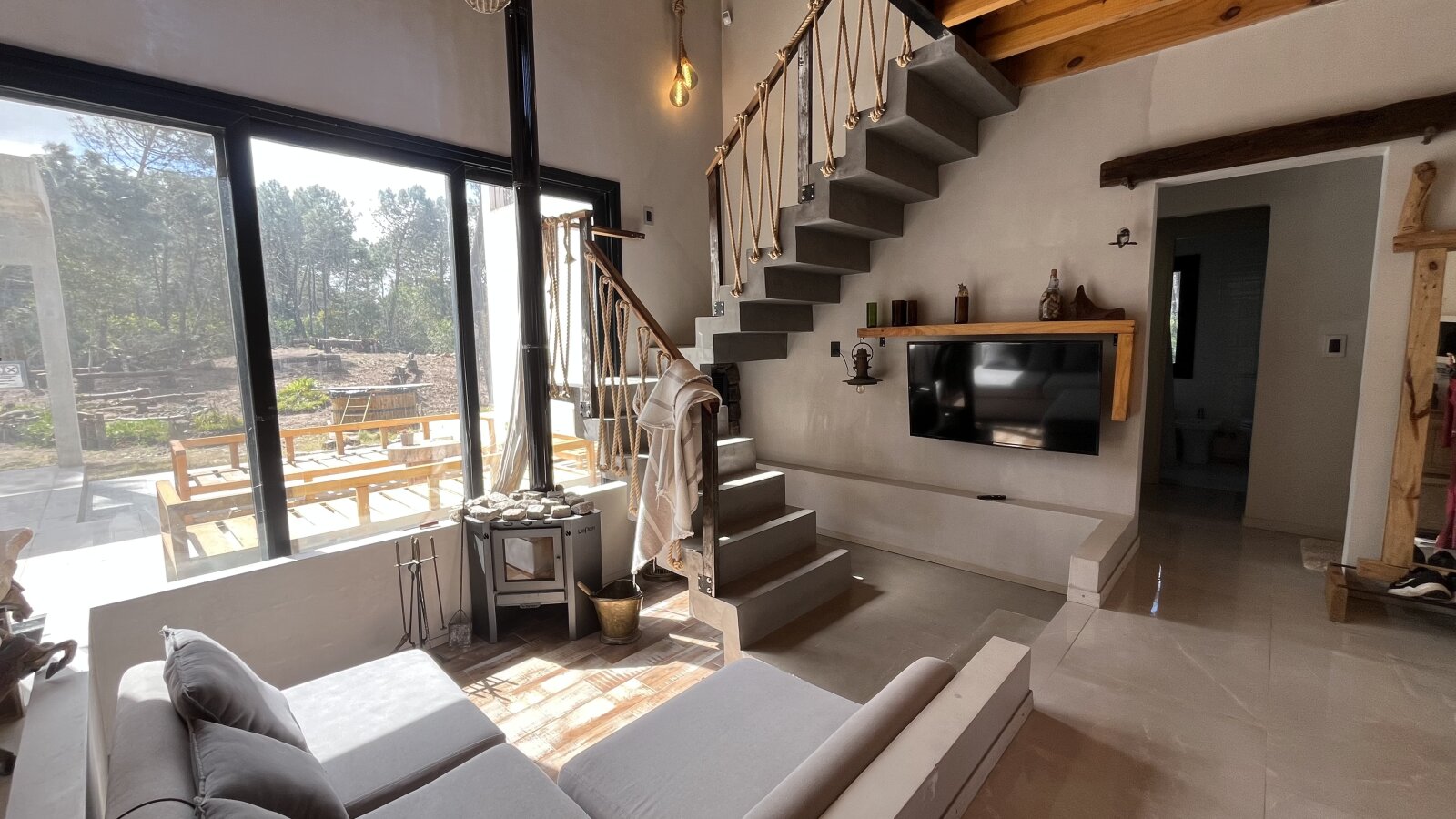 CASA MODERNA EN PINAMAR NORTE. — foto 2