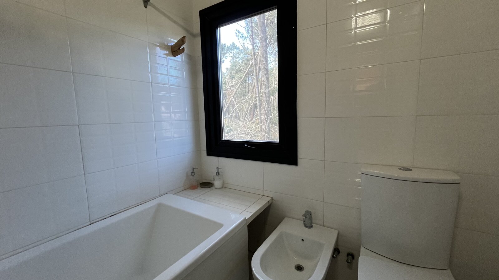CASA MODERNA EN PINAMAR NORTE. - 23