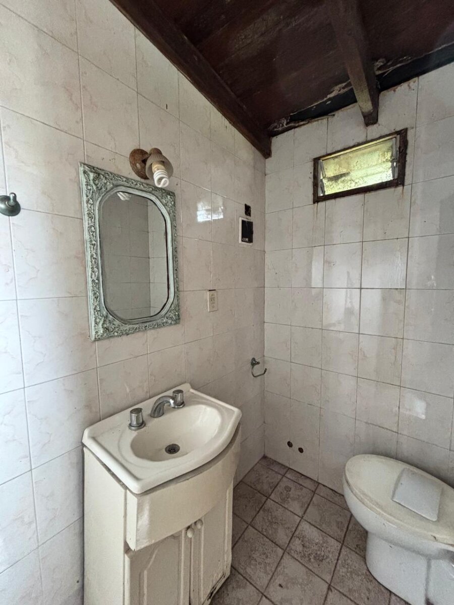 Casa 4 ambientes con garange y quincho - 53