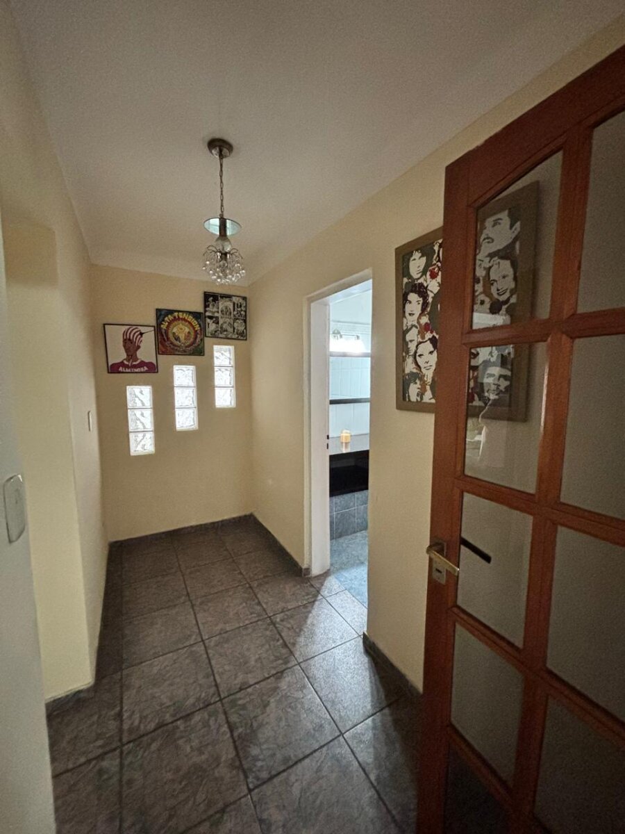 Casa 4 ambientes con garange y quincho — foto 12