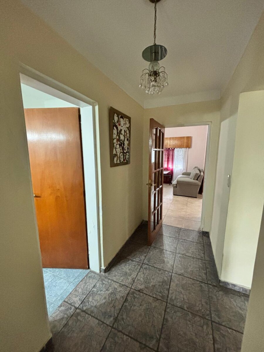 Casa 4 ambientes con garange y quincho — foto 11