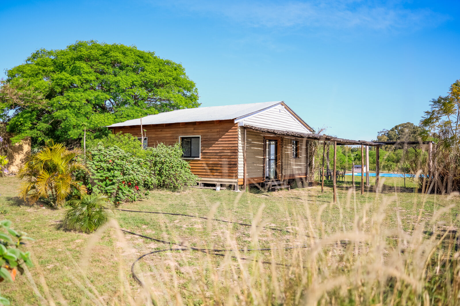 Hosteria en Venta frente al Rio Parana en Pcia. de Corrientes - 11