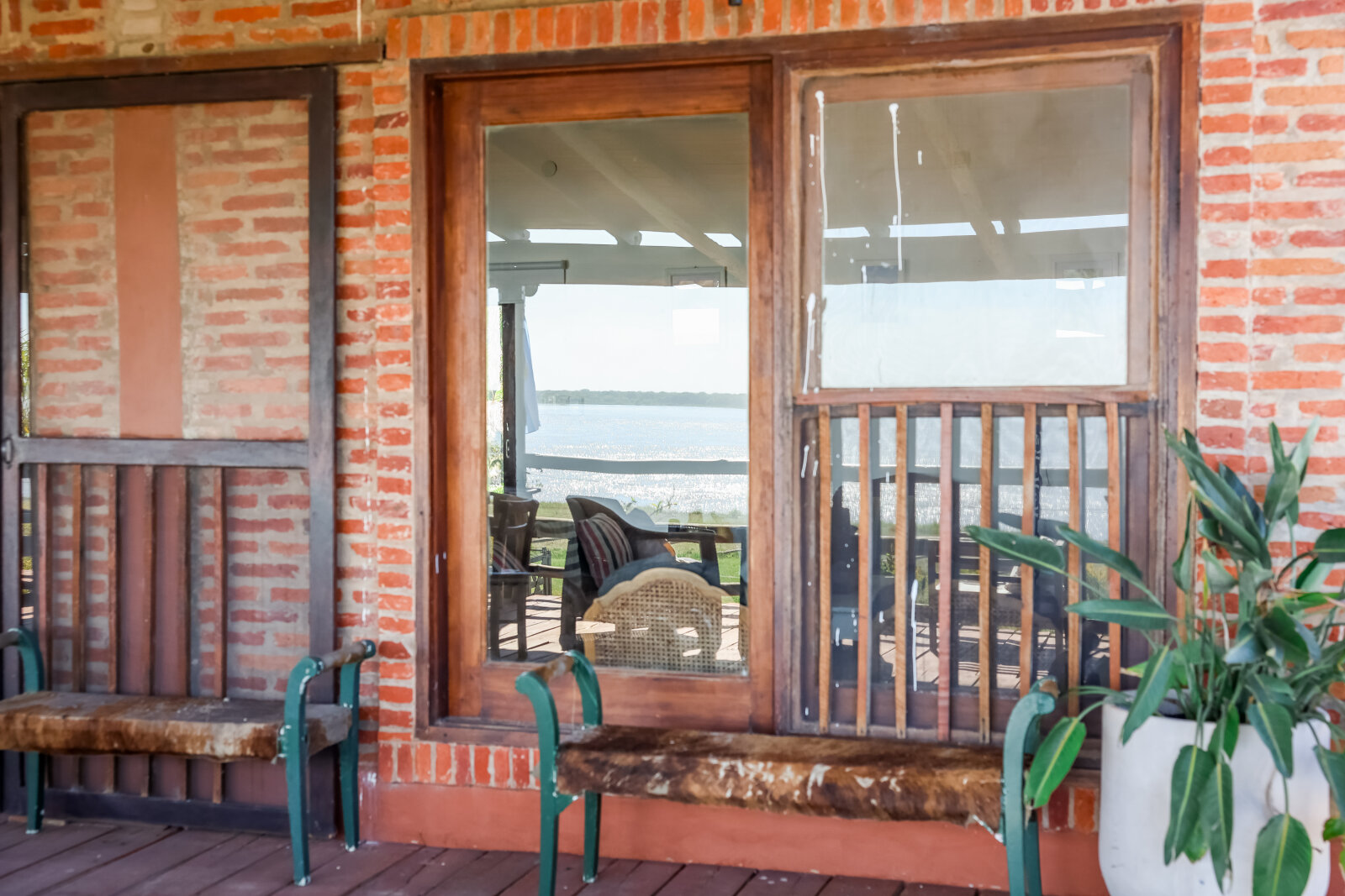 Hosteria en Venta frente al Rio Parana en Pcia. de Corrientes - 29