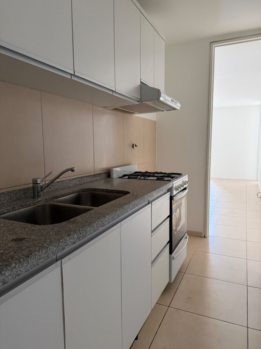 Vendo Depto 1 dorm, Gral Paz, Pileta, Parking - Imagen 12