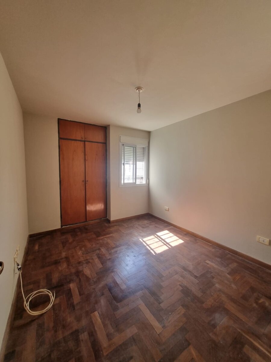 Alquilo B° Alta Cordoba (mejor zona) — foto 14