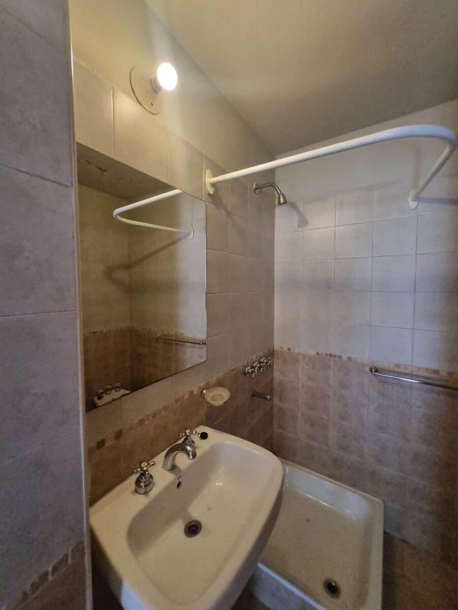 Alquilo B° Alta Cordoba (mejor zona) — foto 15